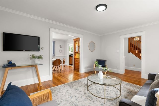 67 Ronald Road, Arlington, MA 02474