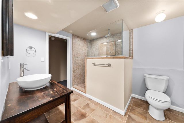 317 W Hoerner Ave, Spokane, WA 99218