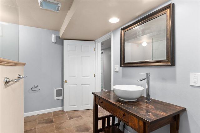 317 W Hoerner Ave, Spokane, WA 99218