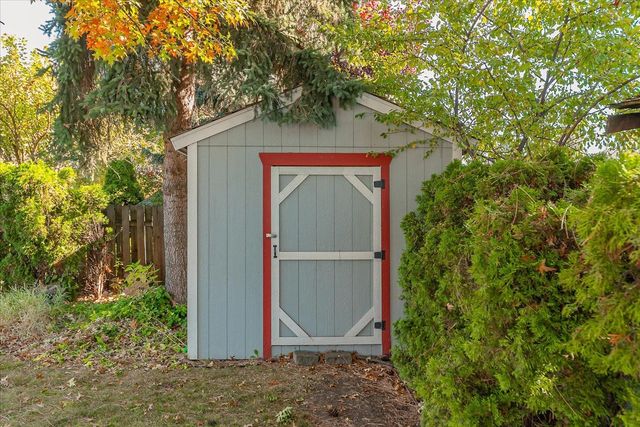 317 W Hoerner Ave, Spokane, WA 99218