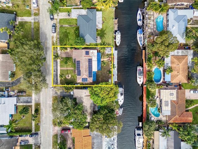 2100 SW 23rd Terrace, Fort Lauderdale, FL 33312