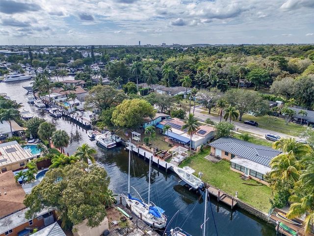 2100 SW 23rd Terrace, Fort Lauderdale, FL 33312