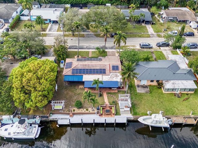 2100 SW 23rd Terrace, Fort Lauderdale, FL 33312