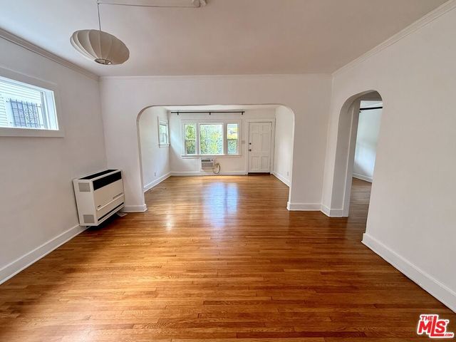 2471 W Avenue 32, Los Angeles, CA 90065