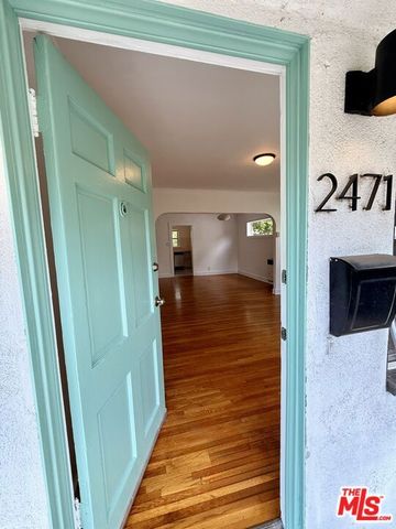 2471 W Avenue 32, Los Angeles, CA 90065
