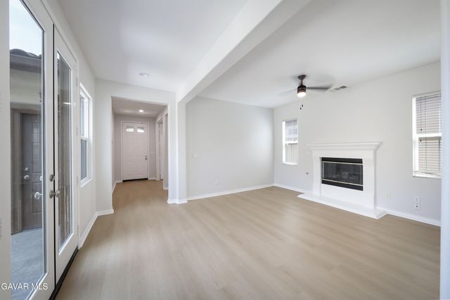 5702 Segovia Way, Bakersfield, CA 93306
