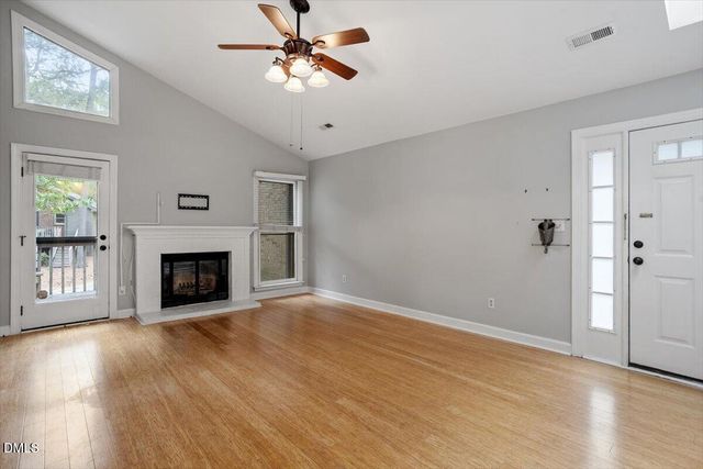 200 W Woodcroft Parkway Apt 57a, Durham, NC 27713