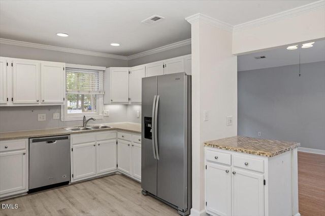 200 W Woodcroft Parkway Apt 57a, Durham, NC 27713