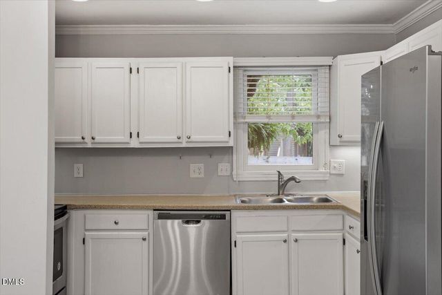 200 W Woodcroft Parkway Apt 57a, Durham, NC 27713