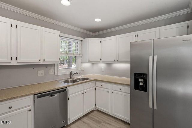 200 W Woodcroft Parkway Apt 57a, Durham, NC 27713