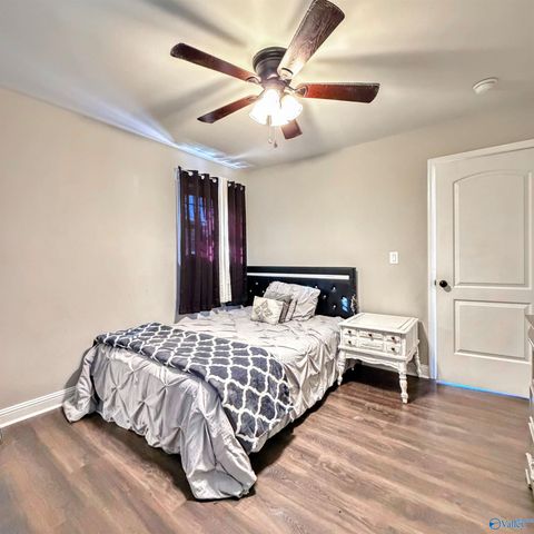 1301 Pennylane, Decatur, AL 35601