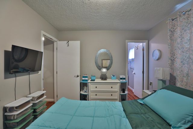 5717 Karl Road, Columbus, OH 43229