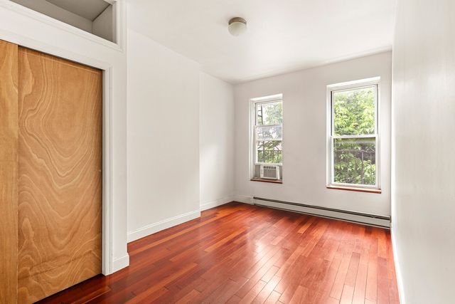 383 KOSCIUSZKO Street, New York City, NY 11221