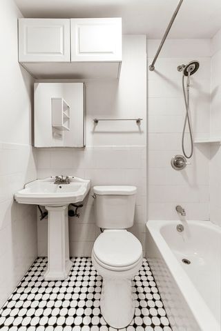 383 KOSCIUSZKO Street, New York City, NY 11221