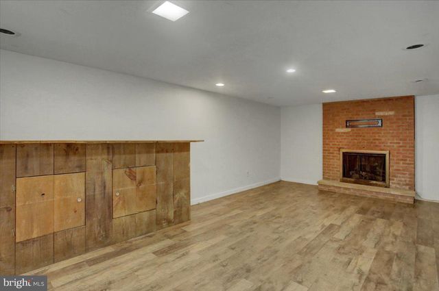 353 TOWN DR, Greencastle, PA 17225