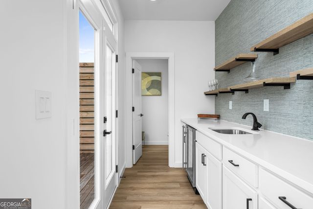 1050 Brookglynn Trace, Decatur, GA 30032