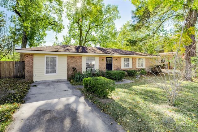 1501 Dell Street, Savannah, GA 31415