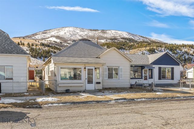 1207 E 5th Street, Anaconda, MT 59711