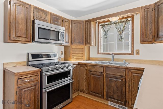 1207 E 5th Street, Anaconda, MT 59711