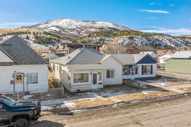 1207 E 5th Street, Anaconda, MT 59711