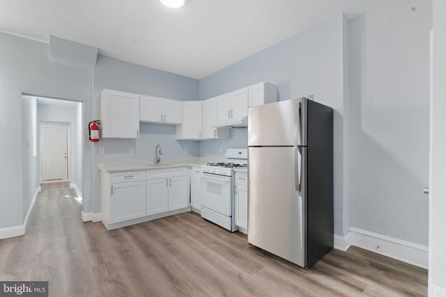 5044 WADE ST, Philadelphia, PA 19144