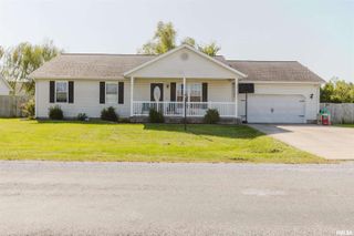 1702 CROWN Road, Herrin, IL 62948