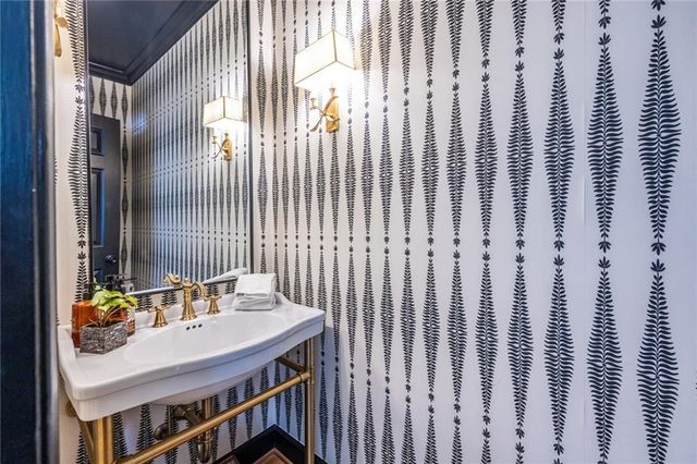 2144 Village NE Point, Brookhaven, GA 30319