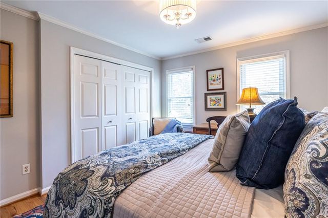 2144 Village NE Point, Brookhaven, GA 30319