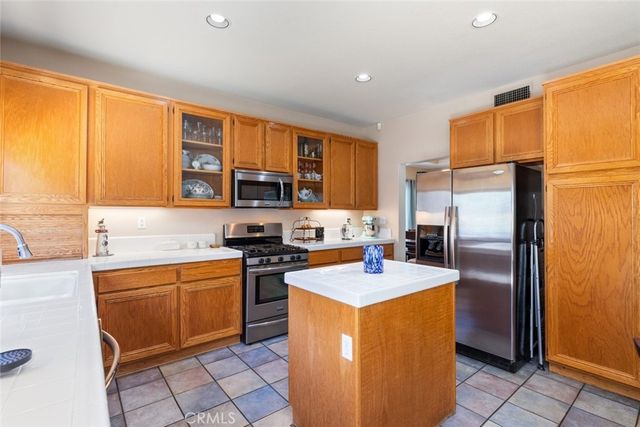 3052 Drake Street, Corona, CA 92882