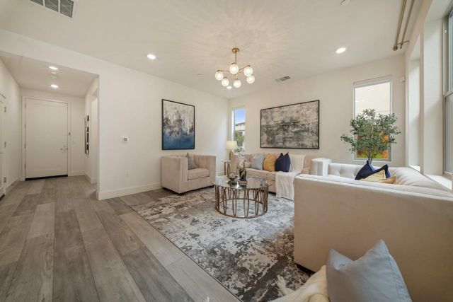 5880 Silhouette Court, Dublin, CA 94568