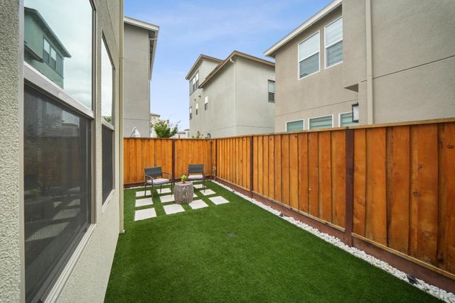 5880 Silhouette Court, Dublin, CA 94568