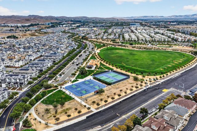 5880 Silhouette Court, Dublin, CA 94568