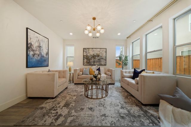 5880 Silhouette Court, Dublin, CA 94568
