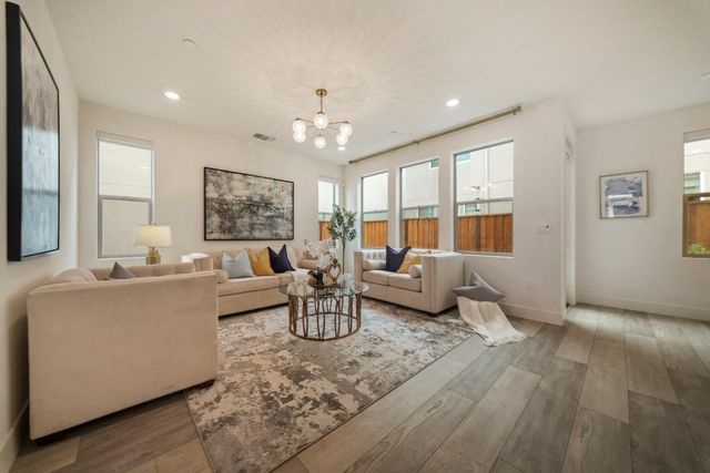 5880 Silhouette Court, Dublin, CA 94568