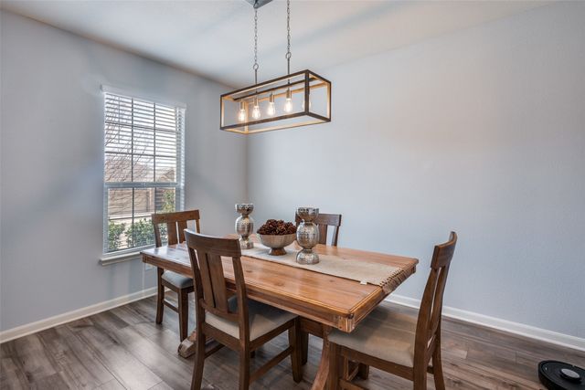 225 Ridgeland Oaks Drive, Fort Worth, TX 76120