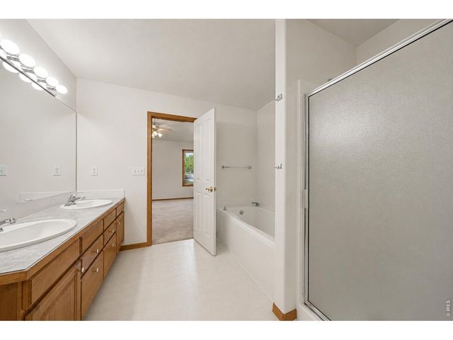 1805 44th Ave Ct, Greeley, CO 80634