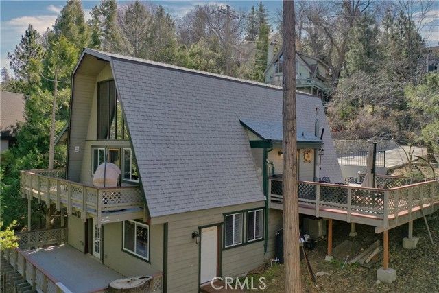 1289 Aleutian Drive, Lake Arrowhead, CA 92352