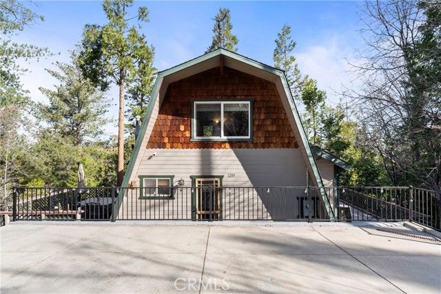 1289 Aleutian Drive, Lake Arrowhead, CA 92352