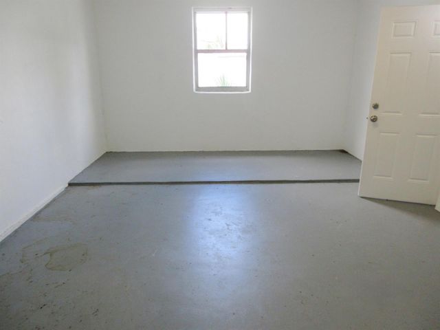 3801 NW 6TH Street, Lauderhill, FL 33311