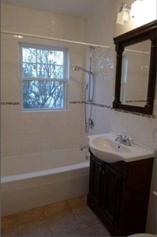 38 Northgate Park 1, Newton, MA 02465