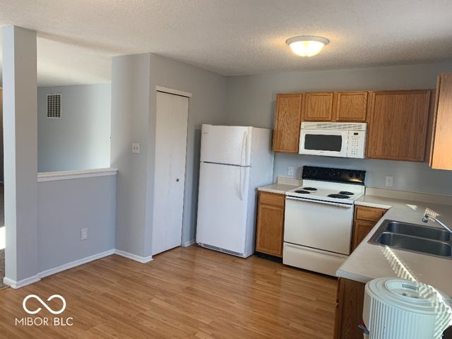 2043 Orchid Bloom Drive, Indianapolis, IN 46231