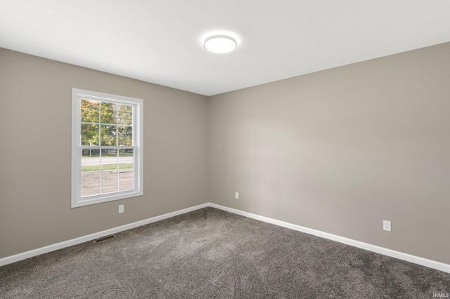 55562 Bittersweet Road, Mishawaka, IN 46545