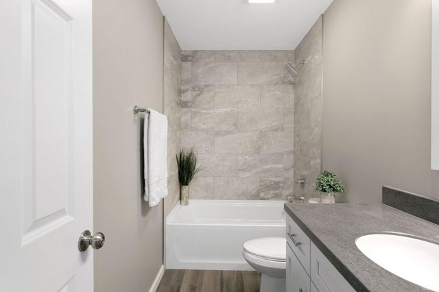 55562 Bittersweet Road, Mishawaka, IN 46545