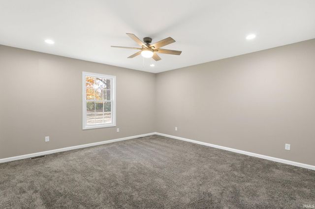 55562 Bittersweet Road, Mishawaka, IN 46545