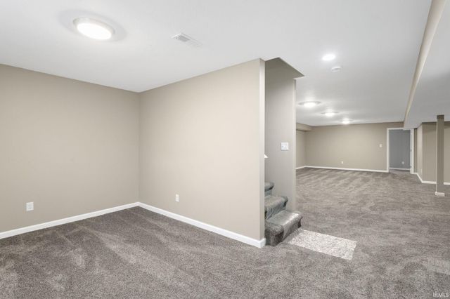 55562 Bittersweet Road, Mishawaka, IN 46545