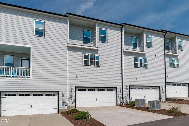 2141 Big Falls Drive, Wendell, NC 27591