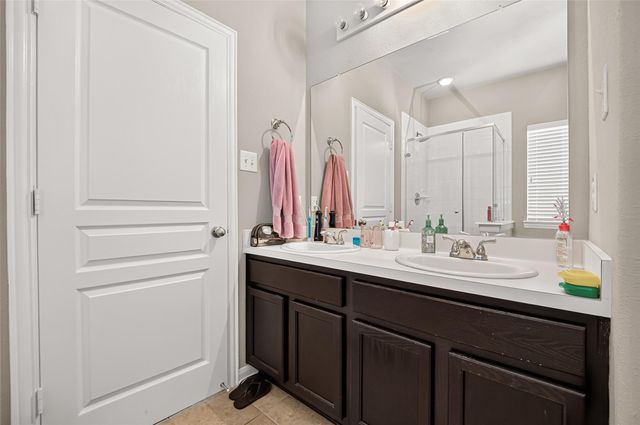 3011 Cambridge Meadows Lane, Dickinson, TX 77539