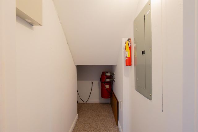 31 Clinton Court C, Royal Palm Beach, FL 33411