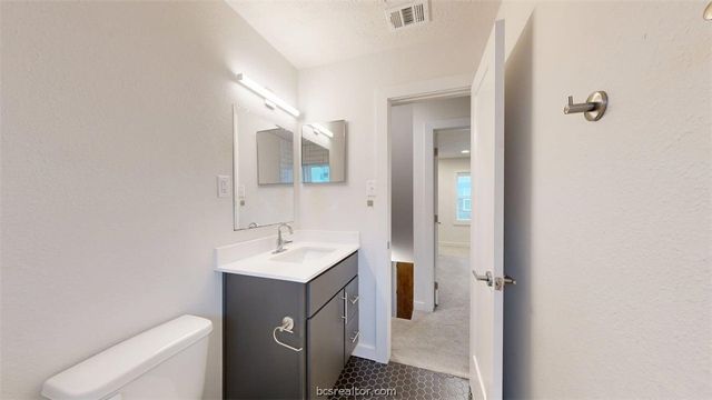505 Boyett Street D1, College Station, TX 77840