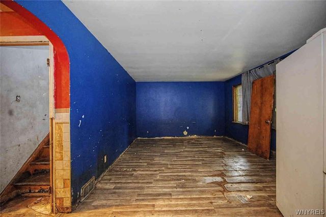 2718 Welch Avenue, Niagara Falls, NY 14303